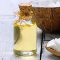 Kegunaan Minyak Kelapa untuk Kecantikan yang Jarang Diketahui