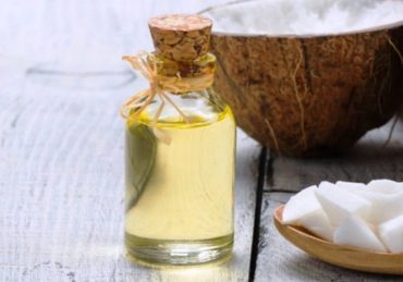 Kegunaan Minyak Kelapa untuk Kecantikan yang Jarang Diketahui
