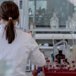 Bukan Cuma di Lab! 7 Pilihan Karier Keren untuk Lulusan Jurusan Kimia